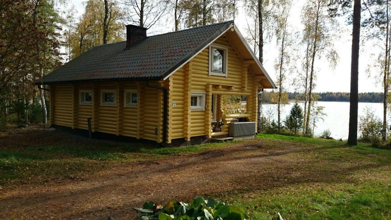 Mansikkaniemen Lomakeskus Rantasalmi Exteriör bild